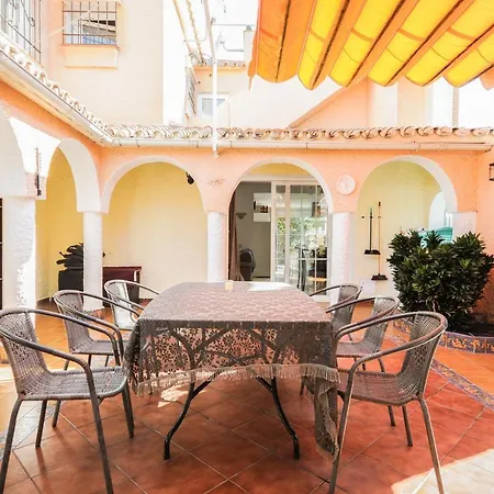 Costanera In Villa *