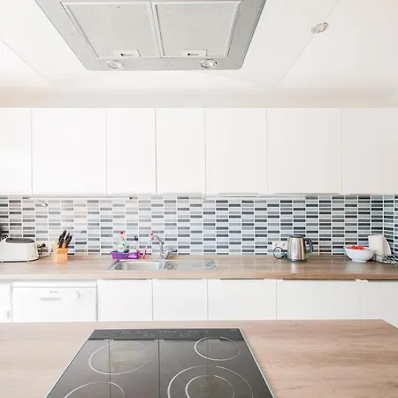 Costanera In ヴィラ マルベーリャ