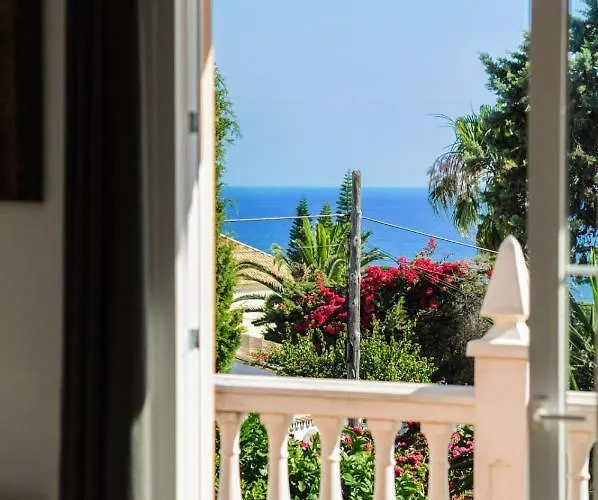 Costanera In فيلة ماربيا
